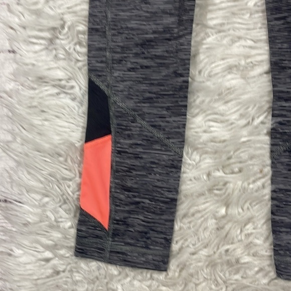 Lululemon Pace Rival Crop Wee Space Grapefruit Mid Rise Leggings - Picture 10 of 13
